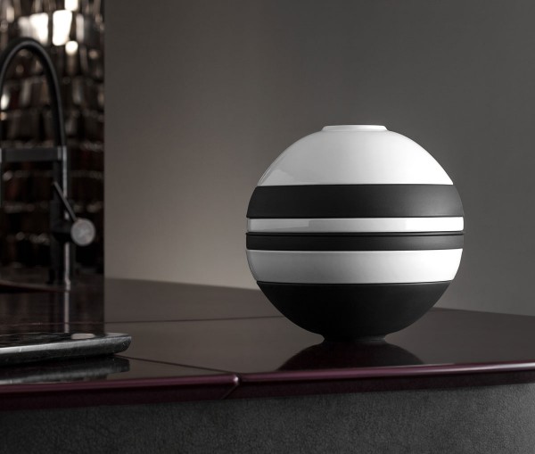 Villeroy &amp; Boch Iconic La Boule black &amp; white